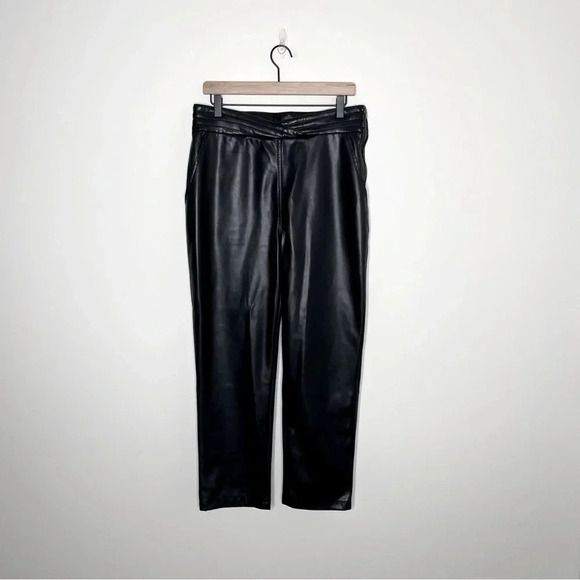 7 For All Mankind FAUX LEATHER HIGH RISE ANKLE TROUSER IN BLACK quite luxury - Picture 1 of 11